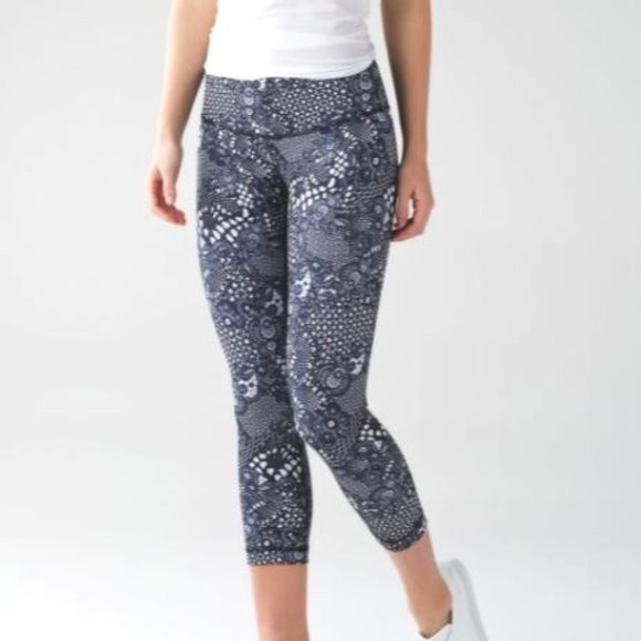 lululemon athletica Pants - Lululemon Wunder Under Crop III "Pretty Lace…”